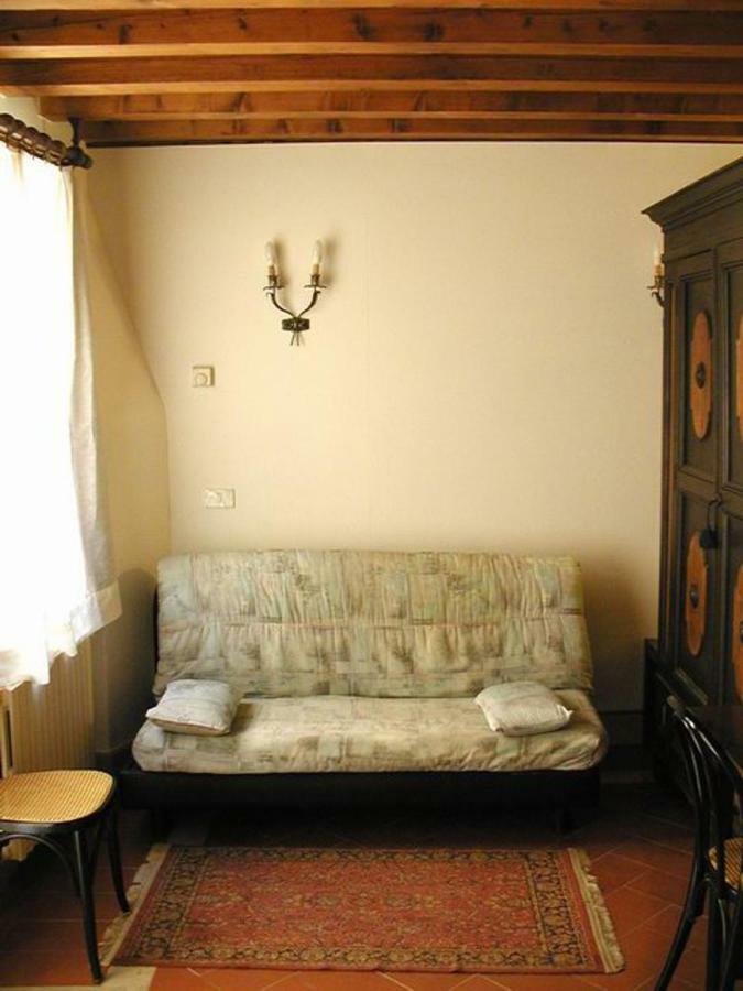 Apartament Delicious Near St. Square *