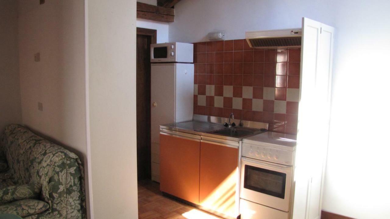 Delicious Near St. Square Apartament *